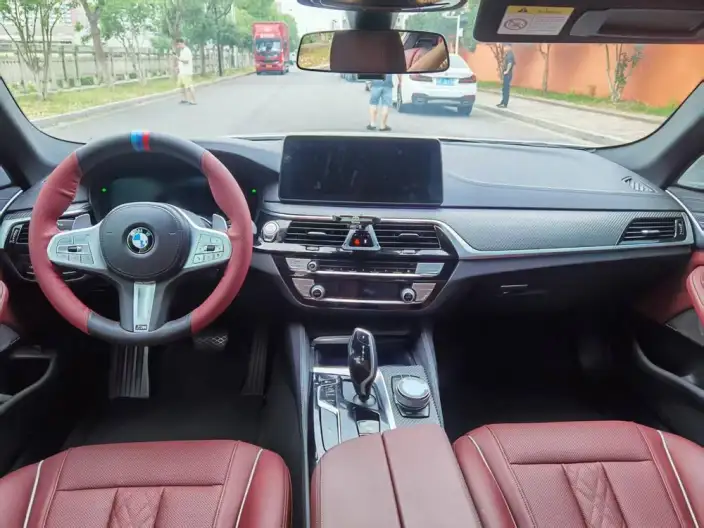 BMW 5 Series 2022 Model Facelift 530Li Leading Model M Sports Set – фото 7