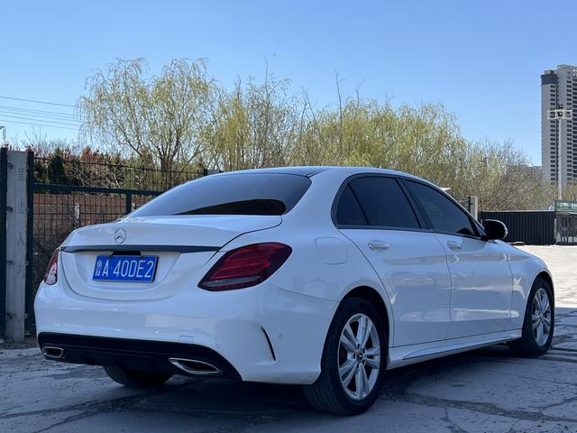 Mercedes-Benz C-Class 2017 модификация C 200 L Sports Edition – фото 4