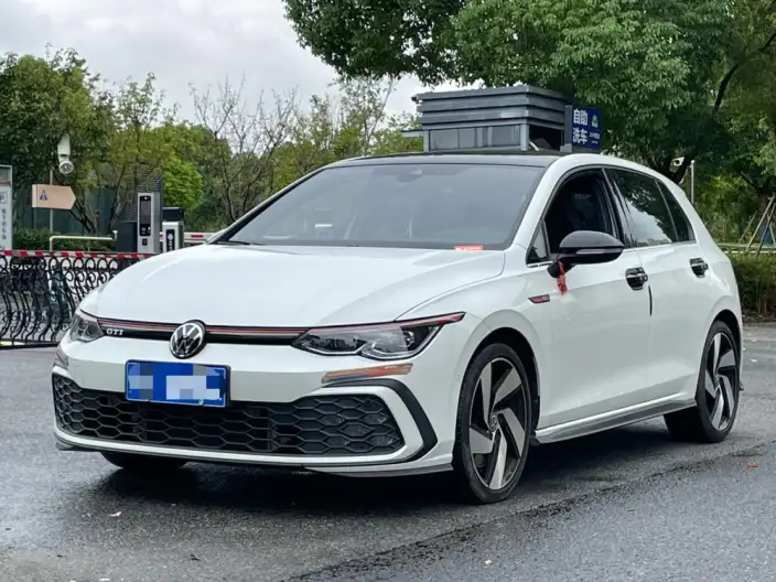 Volkswagen Golf GTI 2021 Model 380TSI DSG GTI – фото 1
