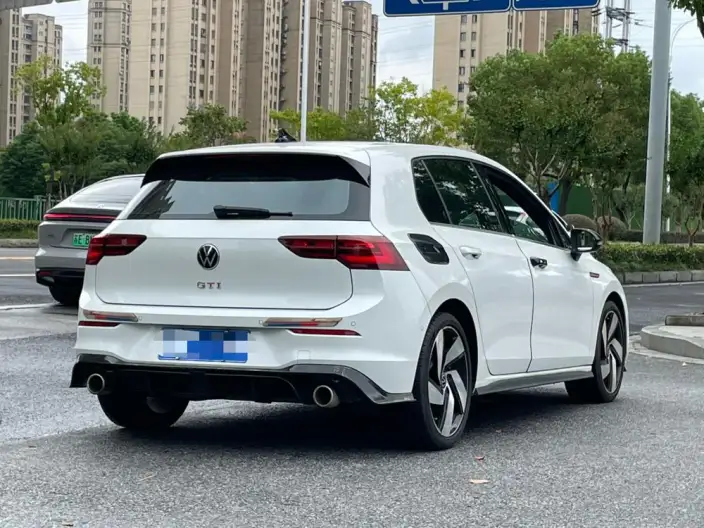 Volkswagen Golf GTI 2021 Model 380TSI DSG GTI – фото 6