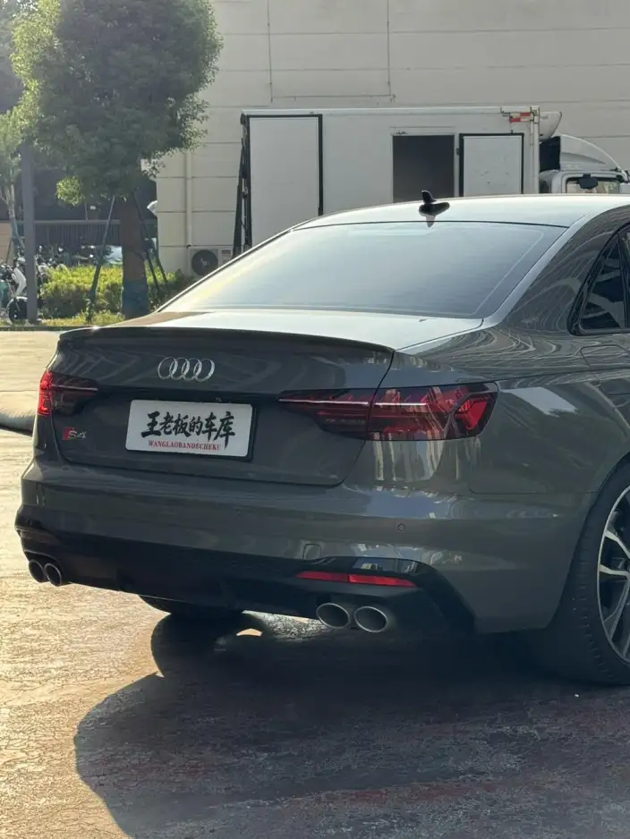Audi S4 2023 Model 3.0TFSI – фото 3