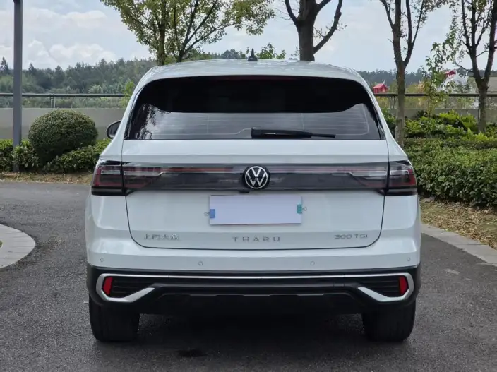 Volkswagen Tharu 2024 Model 300TSI 2WD Crescent Moon Edition – фото 6
