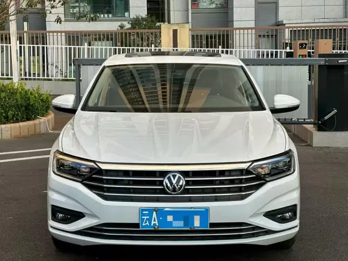 Volkswagen Sagitar 2020 Model 200TSI DSG Comfort Model China VI – фото 2
