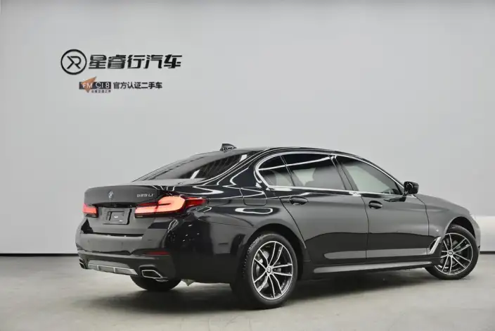 BMW 5 Series 2022 Model Facelift 525Li M Sports Set – фото 5
