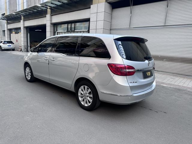 Buick GL8 2018 28T Comfort China VI – фото 4