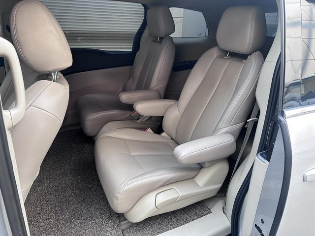 Buick GL8 2018 28T Comfort China VI – фото 8
