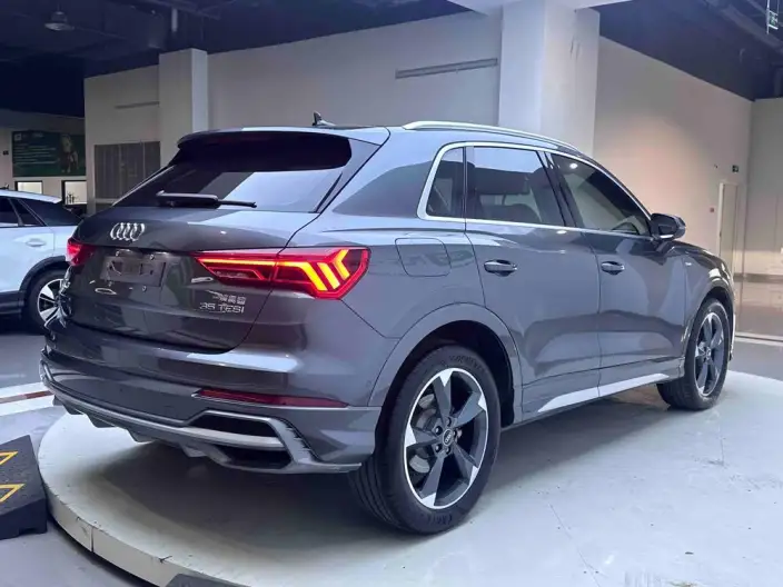 AUDI Q3 2022 Model 35 TFSI Fashion Dynamic Model – фото 7