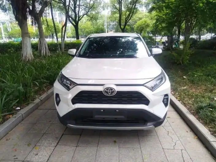 Toyota RAV4 2023 Model 2.0L CVT 2WD Urban Edition – фото 2