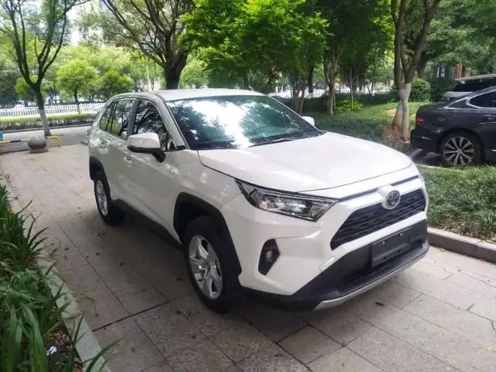 Toyota RAV4 2023 Model 2.0L CVT 2WD Urban Edition – фото 3