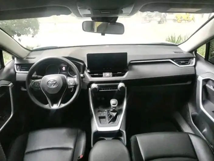 Toyota RAV4 2023 Model 2.0L CVT 2WD Urban Edition – фото 7