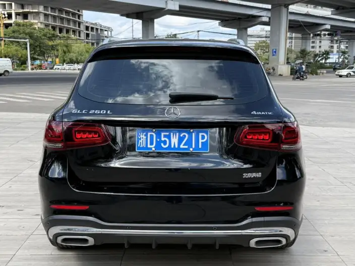 Mercedes-Benz GLC 2020 Model GLC 260 L 4MATIC Luxury Model – фото 6