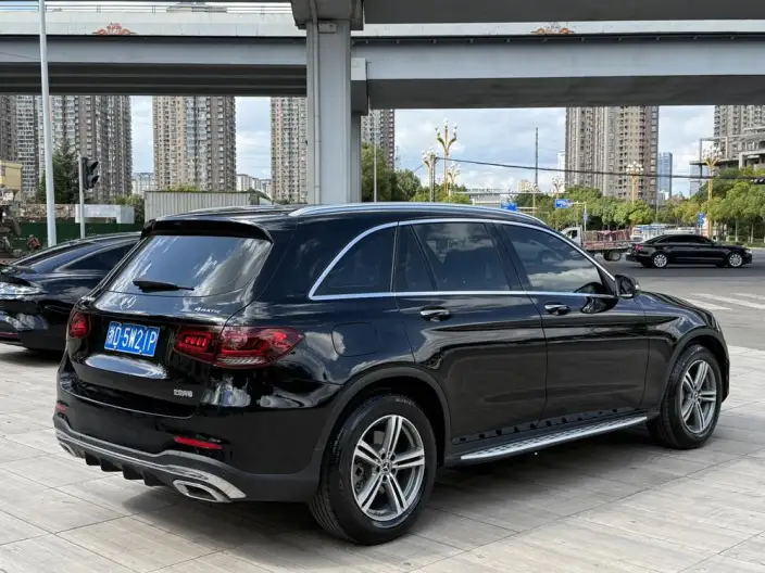 Mercedes-Benz GLC 2020 Model GLC 260 L 4MATIC Luxury Model – фото 7