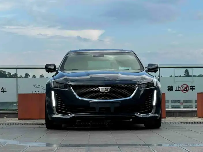 Cadillac CT5 2021 Model 28T Fashion Model – фото 2