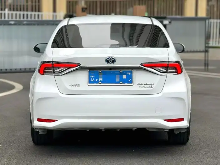 Toyota Corolla 2022 Model Hybrid 1.8L E-CVT Pioneer Edition – фото 3