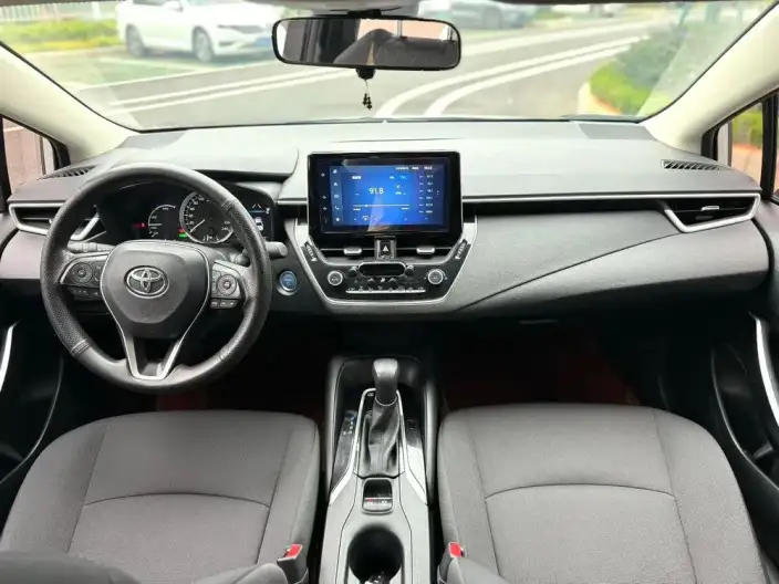 Toyota Corolla 2022 Model Hybrid 1.8L E-CVT Pioneer Edition – фото 6
