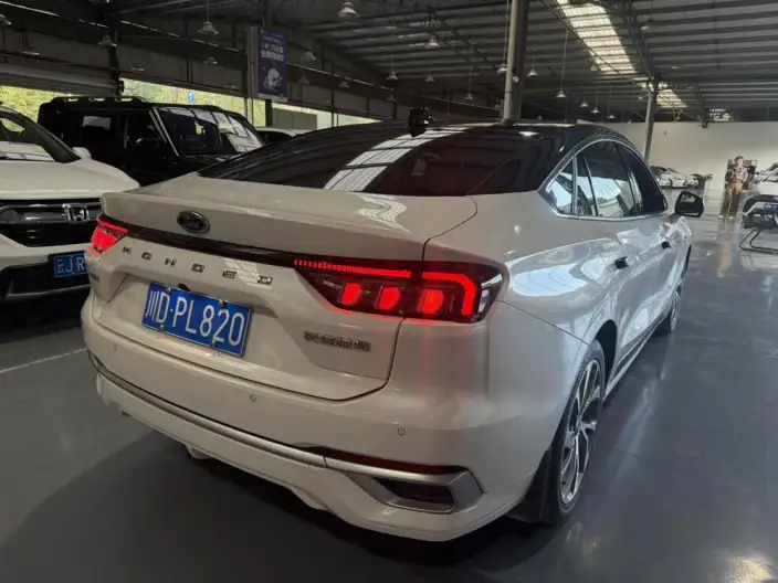 Ford Mondeo 2022 Model EcoBoost 245 Supreme Model – фото 6