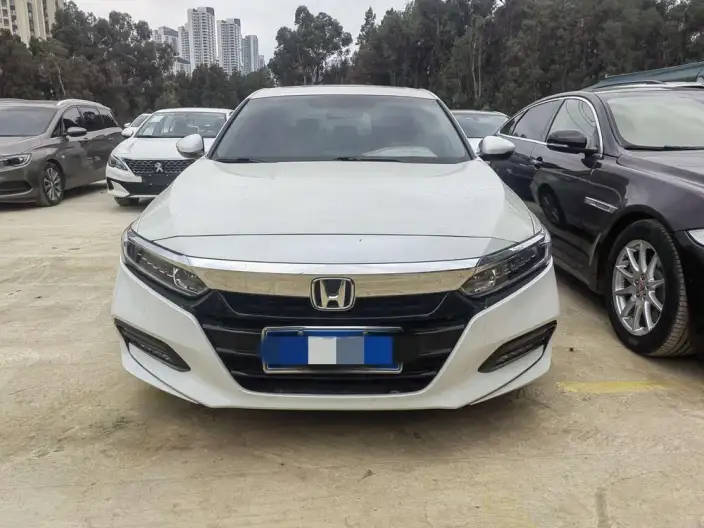 Honda Accord 2021 Model 260TURBO Luxury · Starry sky Limited edition – фото 2