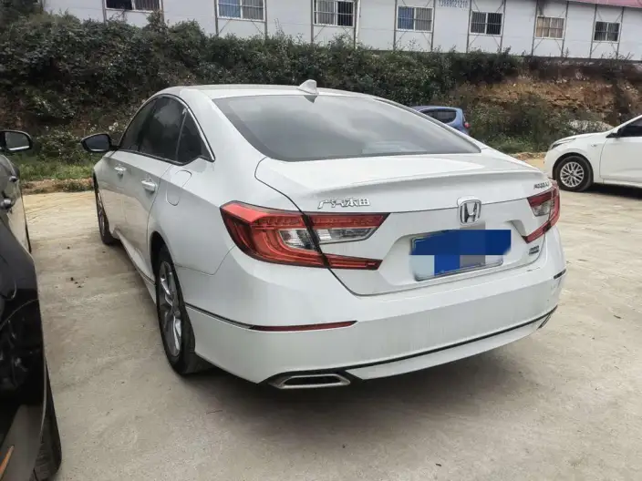 Honda Accord 2021 Model 260TURBO Luxury · Starry sky Limited edition – фото 4