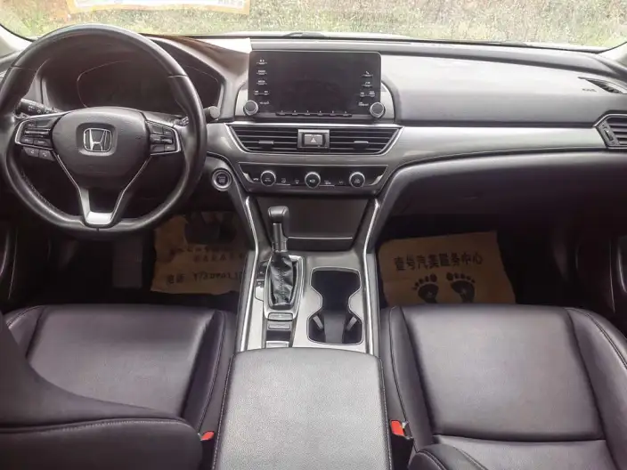 Honda Accord 2021 Model 260TURBO Luxury · Starry sky Limited edition – фото 9