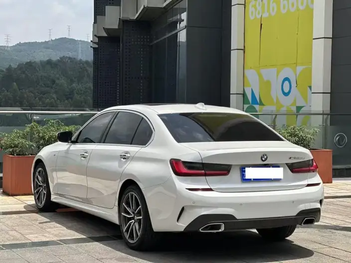 BMW 3 Series 2021 Model 320Li M Sports Set – фото 4