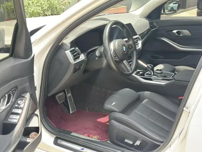 BMW 3 Series 2021 Model 320Li M Sports Set – фото 8