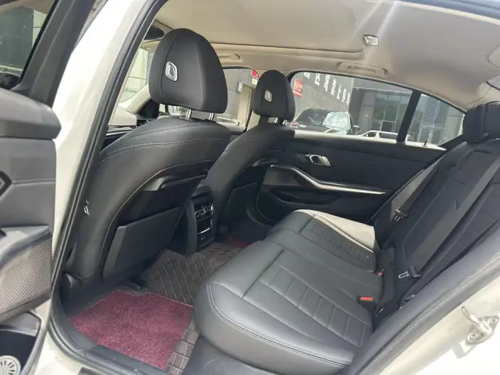 BMW 3 Series 2021 Model 320Li M Sports Set – фото 9