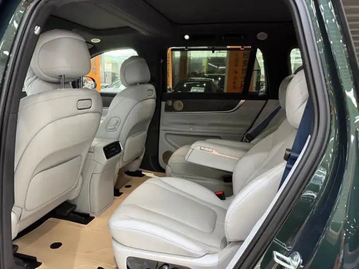 Aito M9 2024 Model Extended Range Ultra VI seat Edition – фото 9