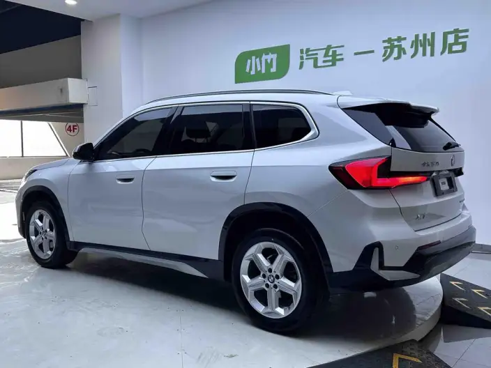 BMW X1 2023 Model sDrive20Li X Design Set – фото 5