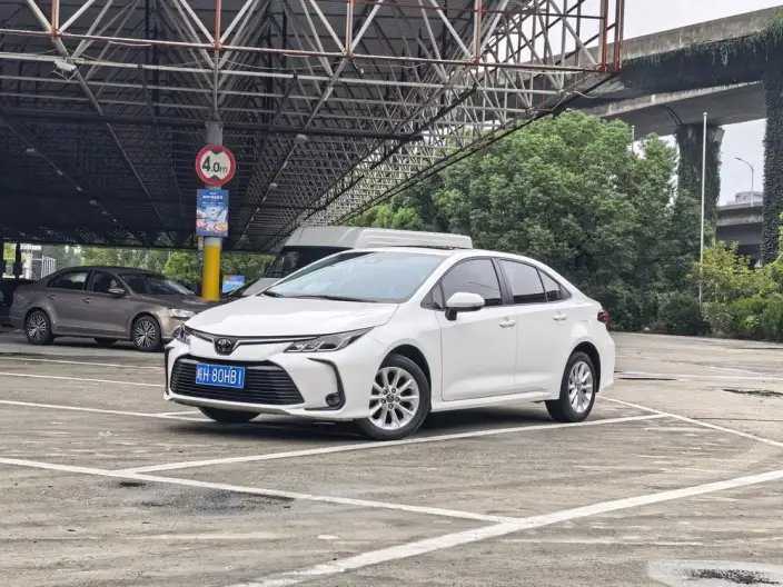 Toyota Corolla 2021 Model 1.2T S-CVT Deluxe Edition – фото 1