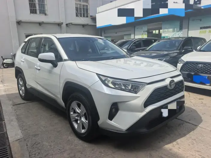 Toyota RAV4 2023 Model 2.0L CVT 2WD Urban Edition – фото 3