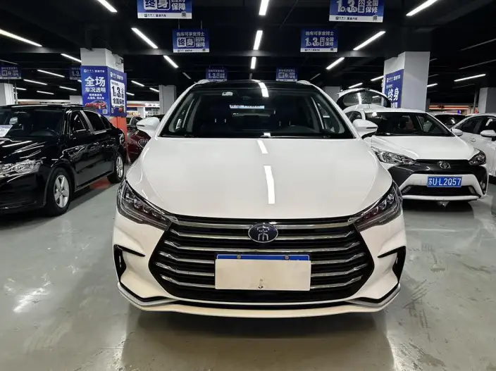 BYD Song MAX 2021 Model L Class Edition 1.5T Automatic Luxury Model 7 seat – фото 2