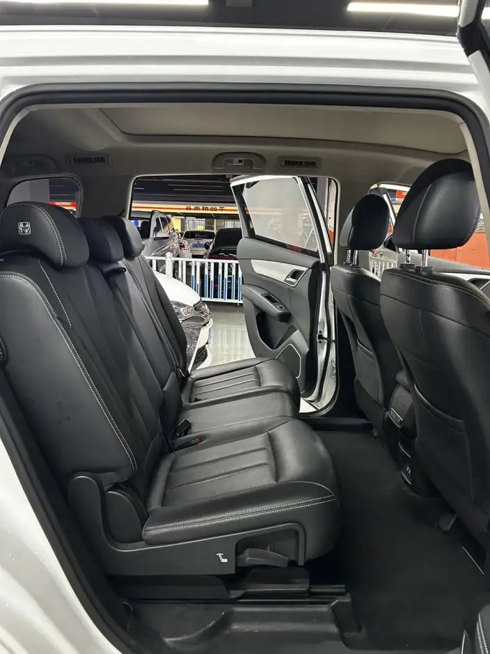 BYD Song MAX 2021 Model L Class Edition 1.5T Automatic Luxury Model 7 seat – фото 8