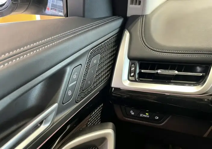 BMW iX 1 2025 Model eDrive25L X Design Set – фото 8