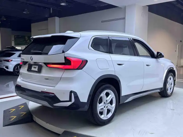 BMW X1 2023 Model sDrive20Li X Design Set – фото 7