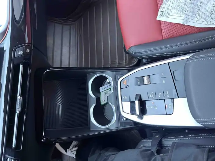 BMW X1 2023 Model sDrive20Li X Design Set – фото 10