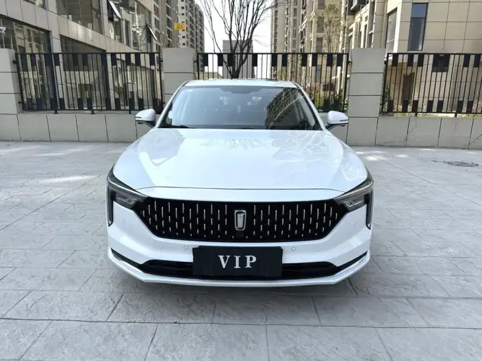 BESTUNE B70 2023 Model Third generation 1.5T Automatic Changxiang Edition Model – фото 2