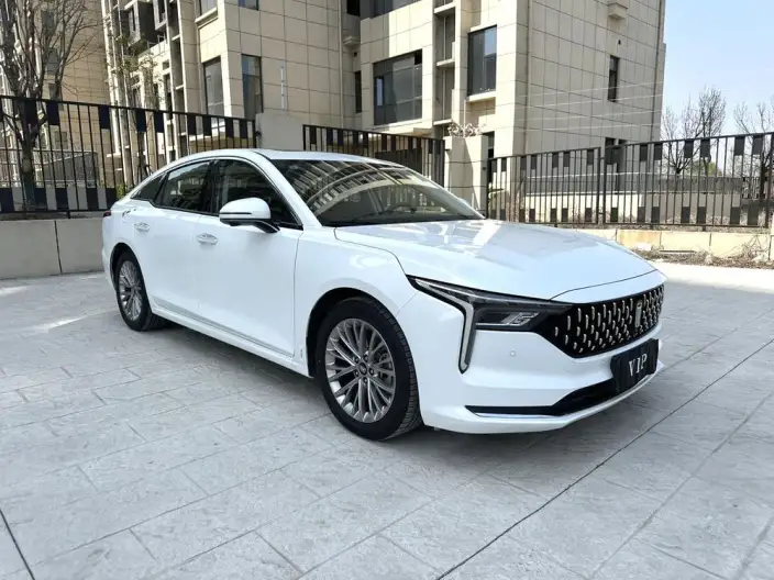 BESTUNE B70 2023 Model Third generation 1.5T Automatic Changxiang Edition Model – фото 3