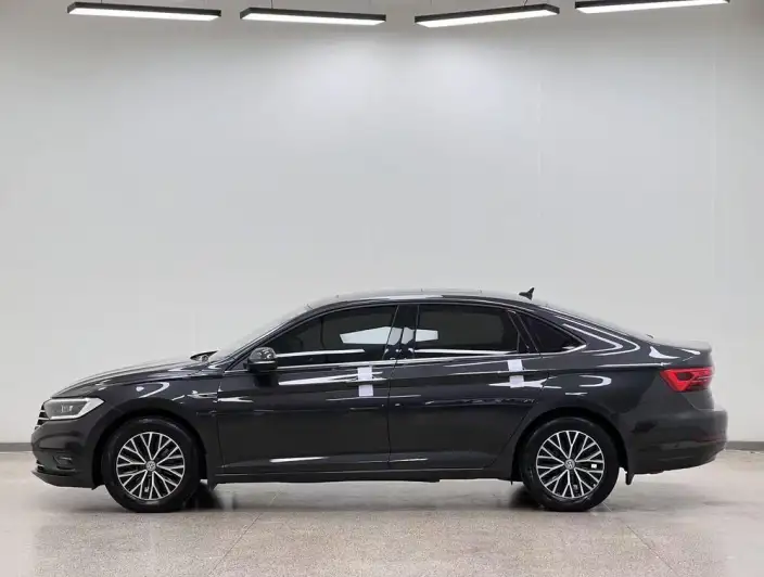 Volkswagen Sagitar 2021 Model 280TSI DSG Comfort Zhilian Edition – фото 3