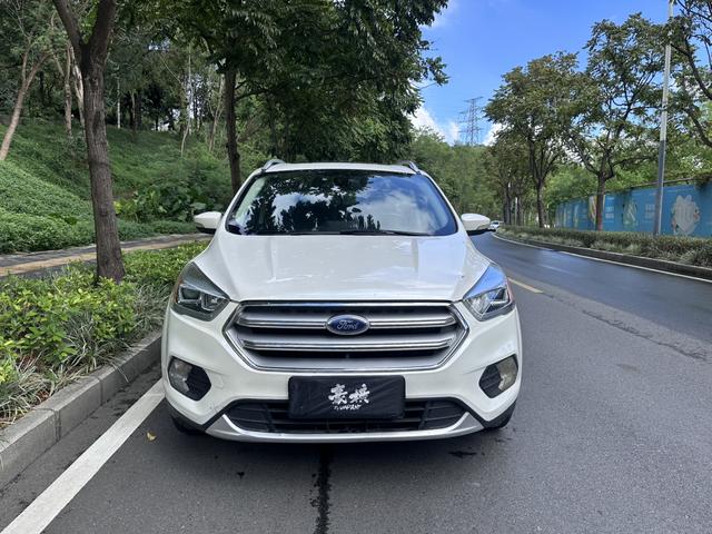 Ford Kuga 2017 модификация EcoBoost 180 2WD Platinum Ford тип – фото 2