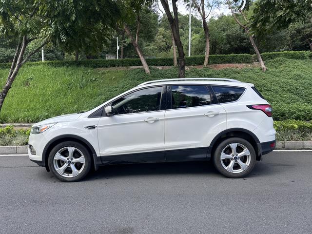 Ford Kuga 2017 модификация EcoBoost 180 2WD Platinum Ford тип – фото 3