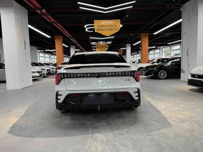 Lynk & Co 03 2023 Model 1.5T EM-F PM – фото 5
