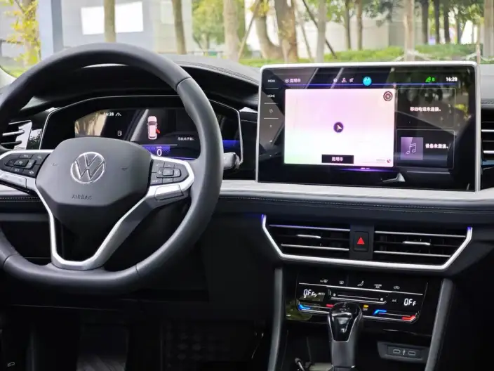 Volkswagen Sagitar 2023 Model 200TSI DSG Beyond Edition – фото 10