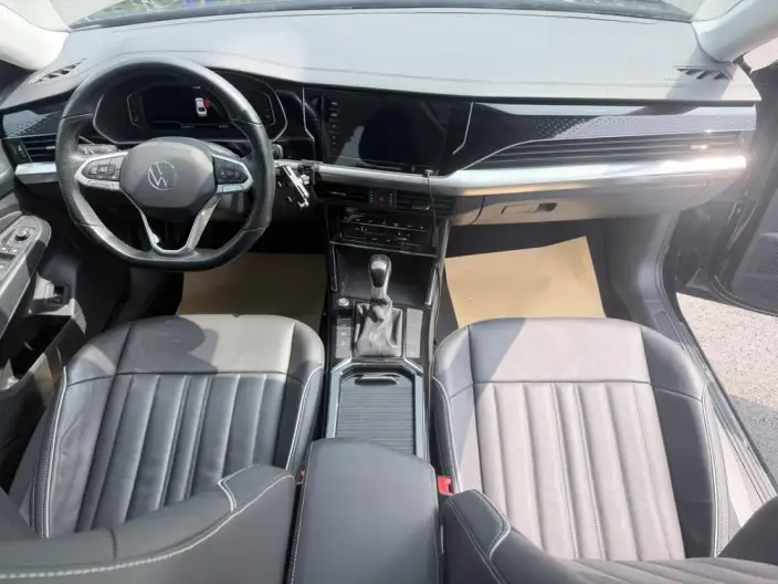 Volkswagen Passat 2022 Model 330TSI Deluxe Edition – фото 8