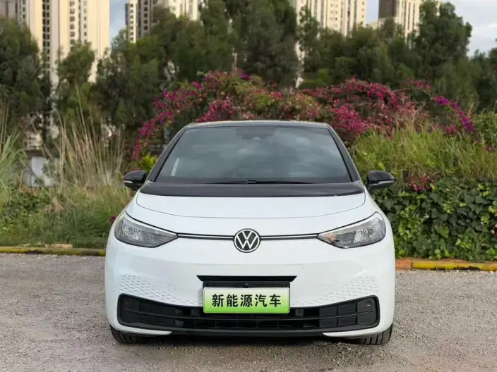 Volkswagen ID.3 2023 Model Pure Smart Edition – фото 2