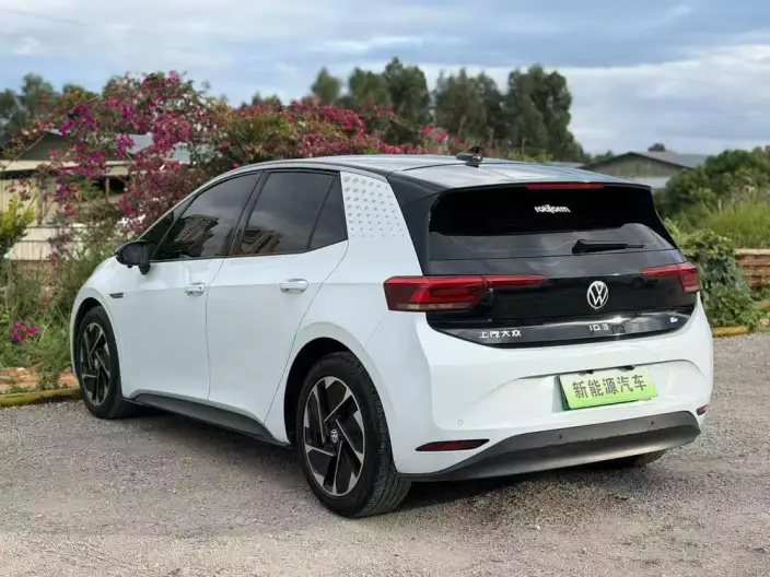 Volkswagen ID.3 2023 Model Pure Smart Edition – фото 4