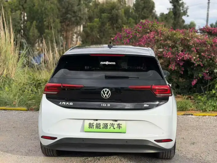 Volkswagen ID.3 2023 Model Pure Smart Edition – фото 5