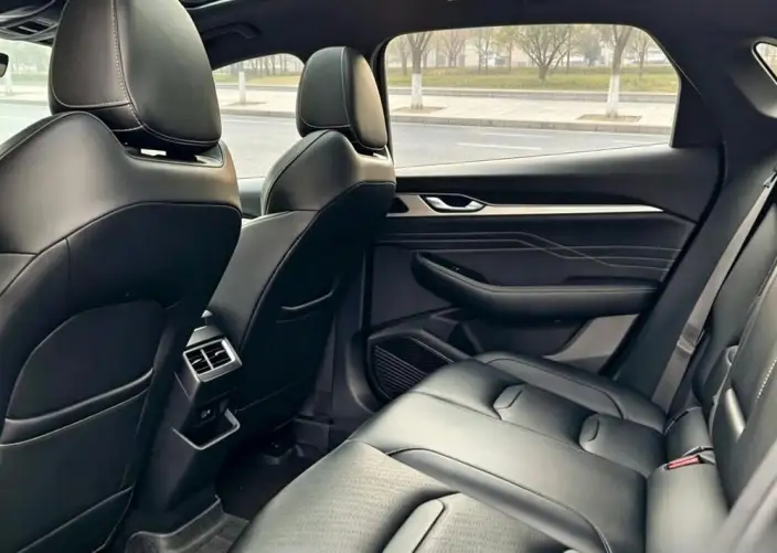 Geely StarRui 2023 Model 1.5T Kunlun Edition – фото 10