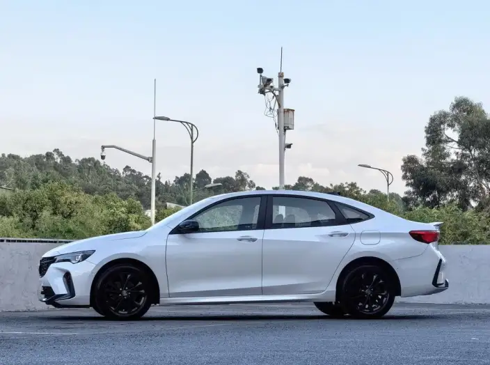 Buick Verano 2023 Model Pro GS Jifeng Edition – фото 4