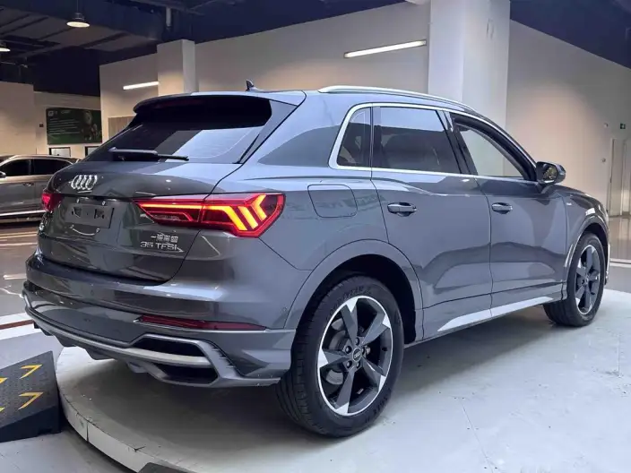 AUDI Q3 2022 Model 35 TFSI Fashion Dynamic Model – фото 7