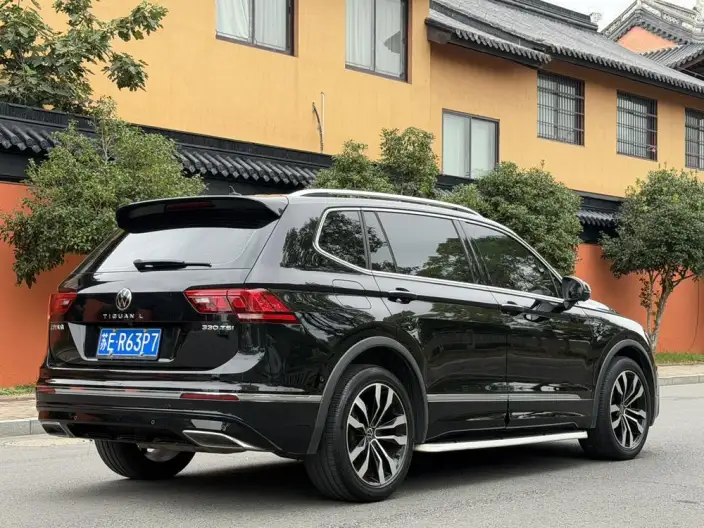 Volkswagen Tiguan L 2021 Model 330TSI Automatic 2WD R-Line Enjoy the version more – фото 5